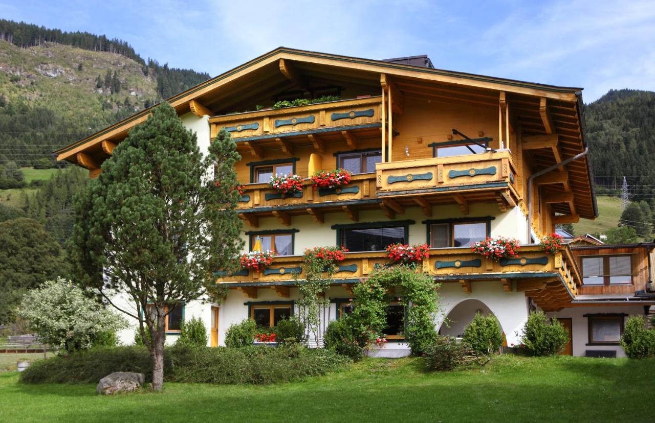 Landhaus Sonne Maishofen Esterno foto